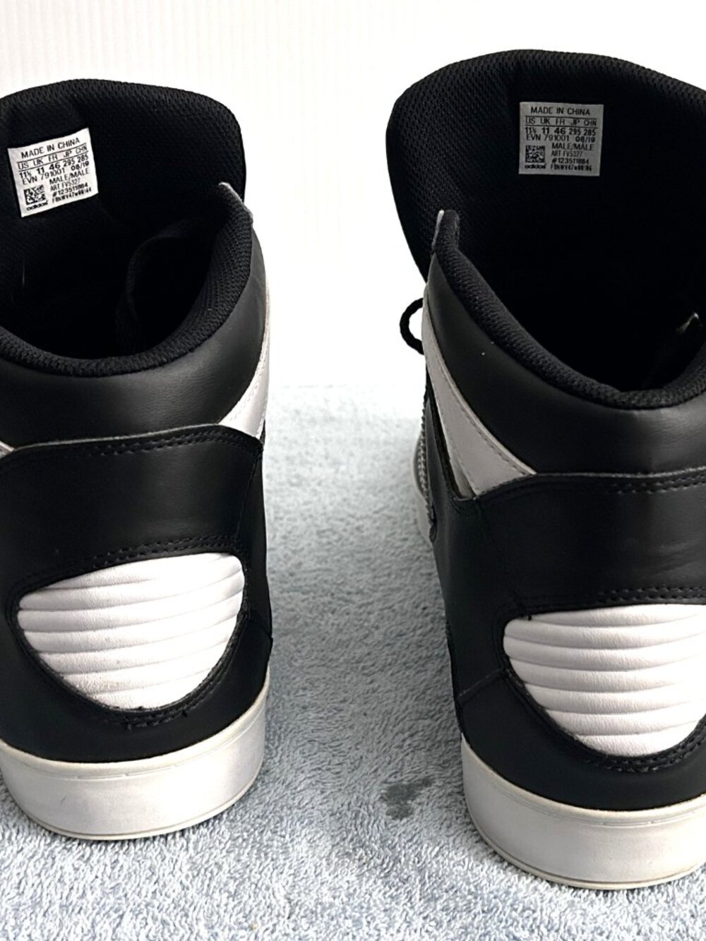 ADIDAS - Picture 6 of 12